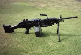 Αυτά είναι τα 10 καλύτερα πολυβόλα σε όλο τον κόσμο – Ο καλύτερος φίλος των πεζικάριων (βίντεο)